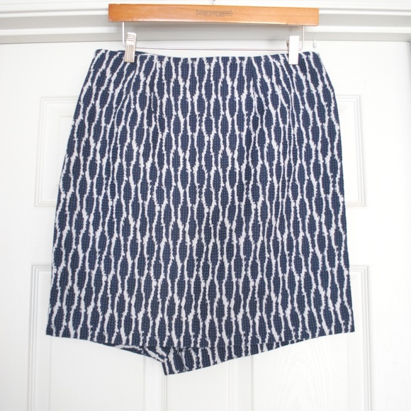 EUC LOFT Ikat pencil skirt - Picture 3 of 3